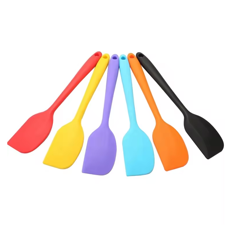 Why Silicone Spatulas Are a Must-Have Tool for Every Kitchen3