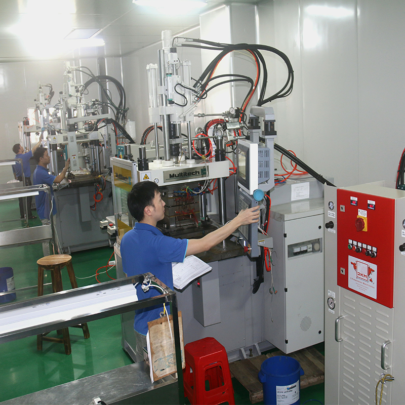 How We Manufacture and Customize Reusable Silicone Stretch Cover Lids for Food Storage Containers8