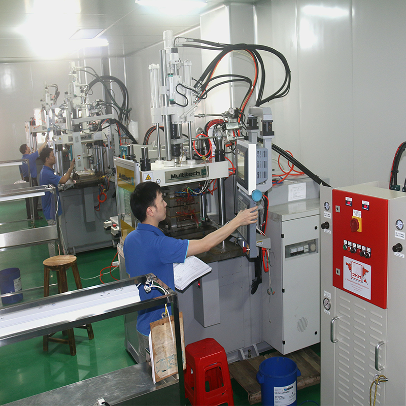 Precision Injection Molding and Bubble-Free Technology for Baby Care6
