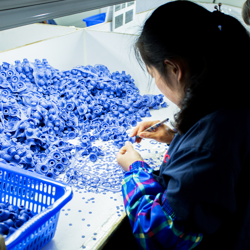 Are Silicone Dog Toys Safe for Pets8